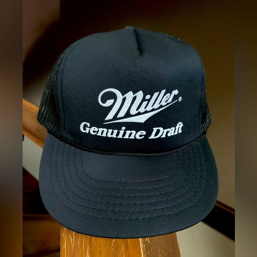 Vintage Miller Genuine Draft Snapback Trucker Hat